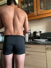 bigbrown- webcam model stream image