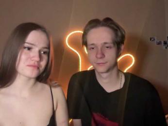 titsDestroy2008 webcam model stream image