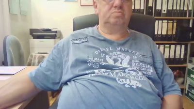 gulle321 webcam cam4 model stream image