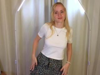 Setsuko Nordmeyer webcam flirt4free model stream image