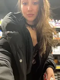 ICrazyOneIRL webcam model stream image