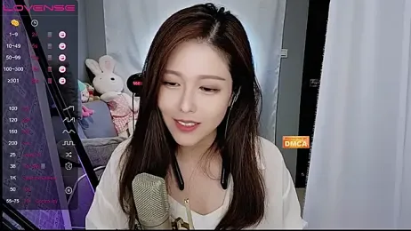 tw_lala webcam model stream image