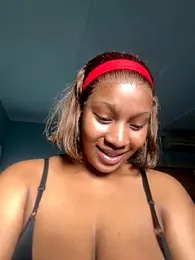 Candy_Love_18 webcam model stream image