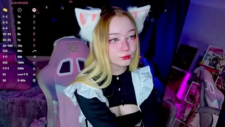 ElswythCovil webcam model stream image