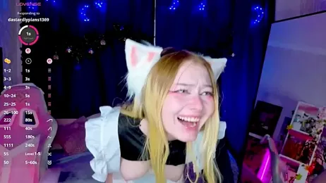 ElswythCovil webcam model stream image