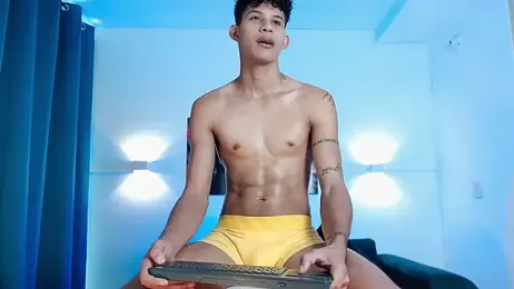 KamiSuarez webcam model stream image