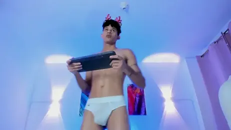 KamiSuarez webcam stripchat model stream image