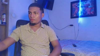 davi_cam777 webcam model stream image