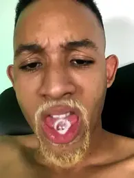 B_Wild webcam model stream image