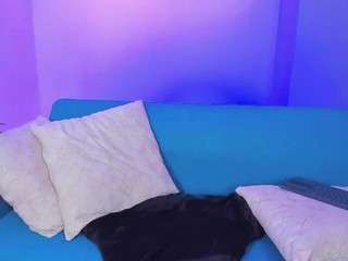 ashleyy-collinss webcam model stream image