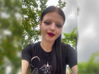 NaughtyAnna webcam model stream image