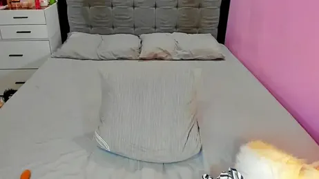 MissTyraxx webcam model stream image