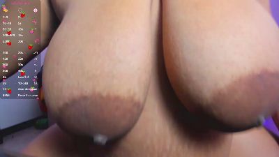 Ayliinn_ webcam model stream image