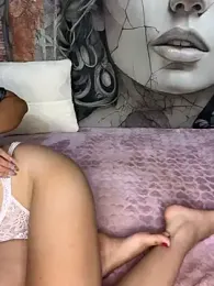 Maya_mimi webcam model stream image