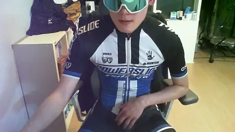 inline_suit webcam model stream image