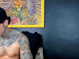 Aaron Ford webcam model stream image