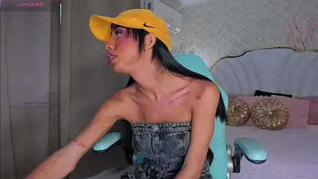KatalinaMillan webcam model stream image
