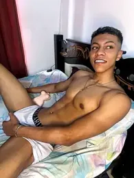 RickyEbony webcam model stream image