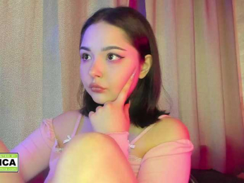 KikiraSparkle webcam model stream image