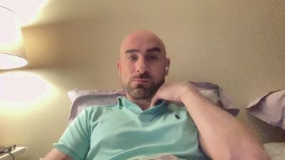 Gregisyours webcam model stream image