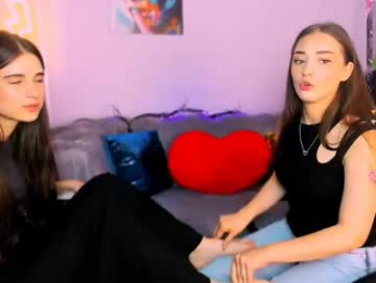 miki_nikki webcam model stream image