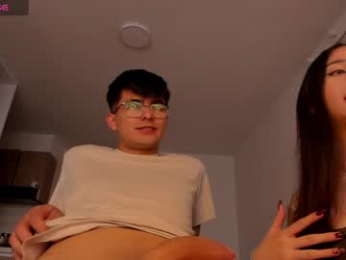mikeyvioleta webcam model stream image