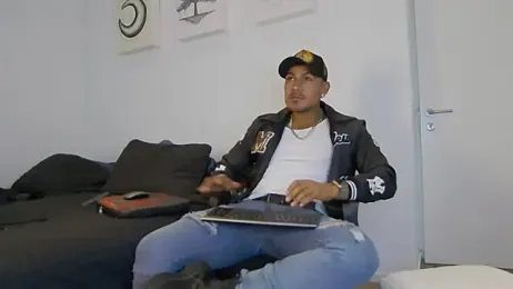 WillSandler webcam model stream image