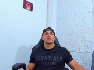 Aaron Velour webcam model stream image