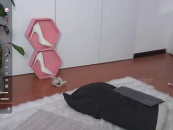 roselinedior webcam model stream image