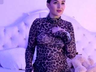 aniakarenina webcam model stream image