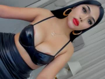 ylonagrae webcam model stream image