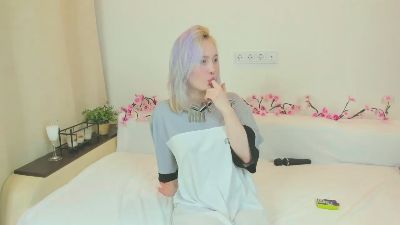 KendaLavole webcam model stream image