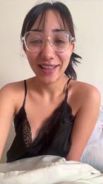 Cartalina webcam model stream image