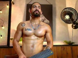 Romeo Gunn webcam model stream image