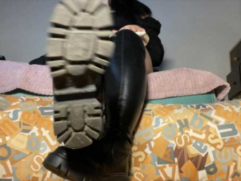 GoddessDarina webcam model stream image