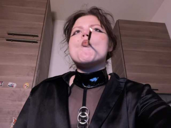 GoddessDarina webcam model stream image