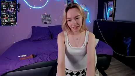 RosaliFox webcam model stream image