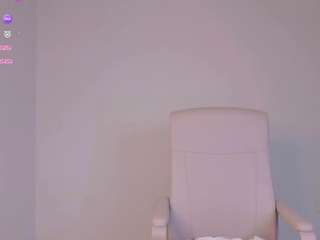 bubble-gum webcam model stream image