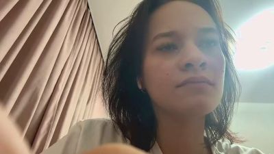 YvonnePanitz webcam model stream image