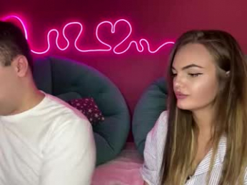deeplookscouple webcam model stream image
