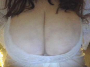 Zlaya_Mama2 webcam model stream image