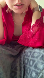 Misslenaanal webcam model stream image