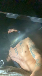eseDopedickloco webcam model stream image