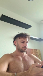 ALPHA_HUNK webcam model stream image