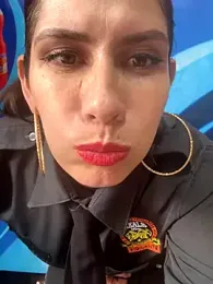 Alysson-- webcam model stream image