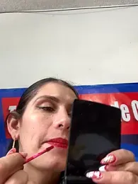 Alysson-- webcam stripchat model stream image