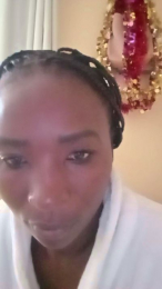 Chelseabuju webcam model stream image