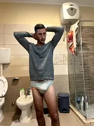 Gionnytav webcam model stream image