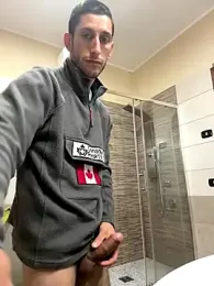 Gionnytav webcam model stream image