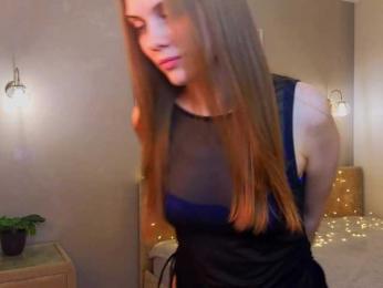 CrystalDiva webcam model stream image